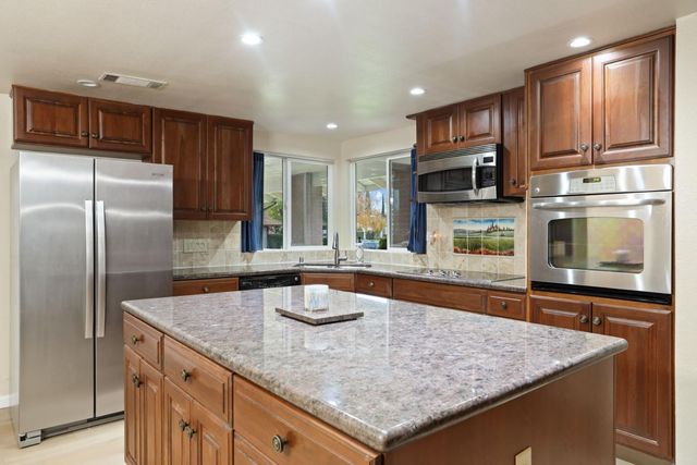 1536 Griffin Pt, Stockton, CA 95207