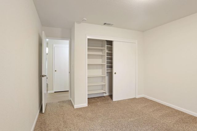 1536 Griffin Pt, Stockton, CA 95207