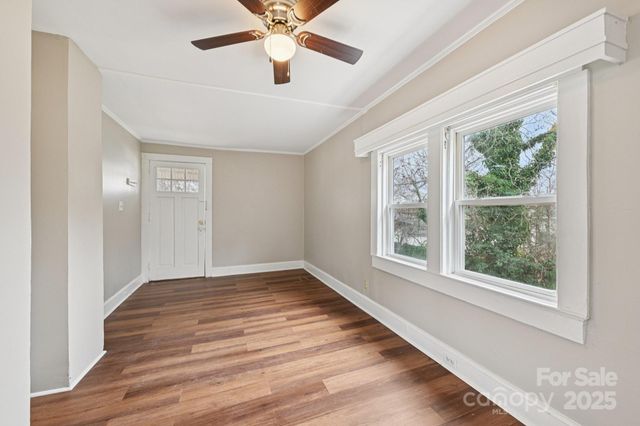 184 Cabarrus Avenue E, Concord, NC 28025