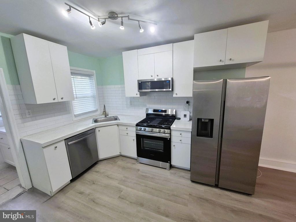 4814 KNOX ST, Philadelphia, PA 19144