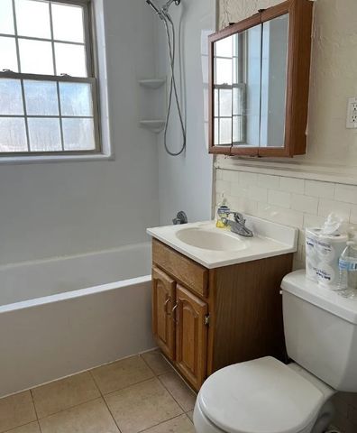 293 Spring St. Ext. 5, Medford, MA 02155