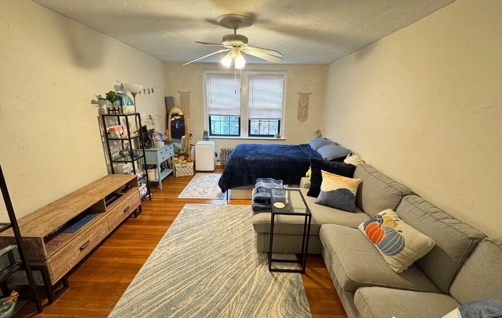 293 Spring St. Ext. 5, Medford, MA 02155
