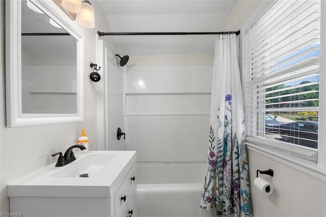 321 Parris Avenue, High Point, NC 27262