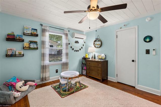 321 Parris Avenue, High Point, NC 27262