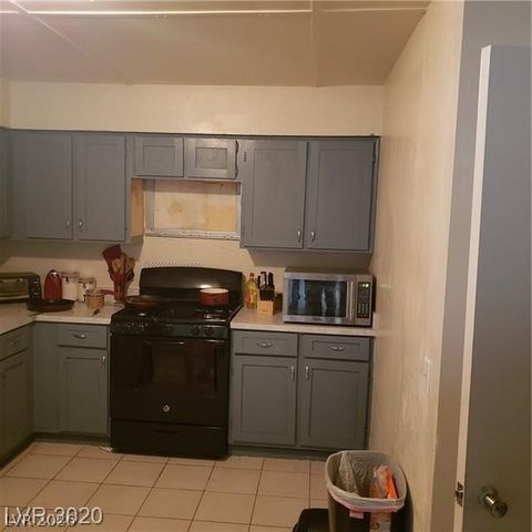 5284 Wellesley Avenue, Las Vegas, NV 89122