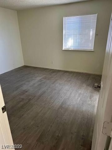 5284 Wellesley Avenue, Las Vegas, NV 89122