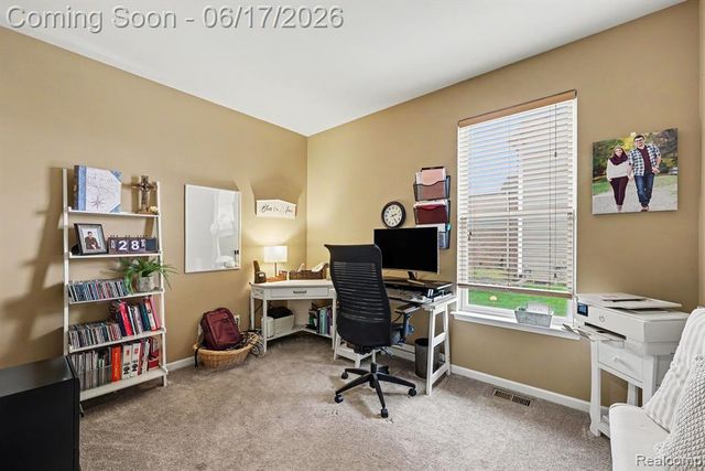 19120 Pembridge Street, Macomb, MI 48042