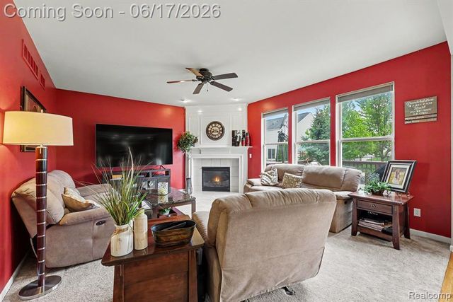 19120 Pembridge Street, Macomb, MI 48042