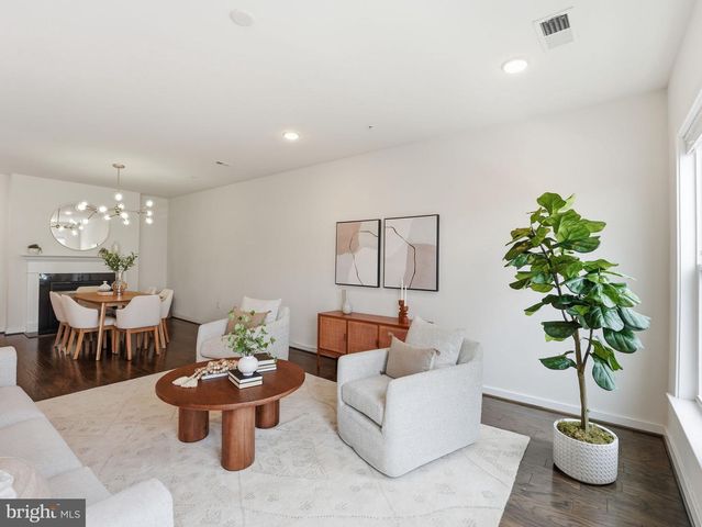 10719 VIOGNIER TER, Fairfax, VA 22032