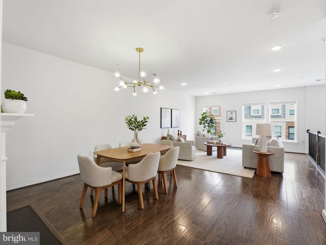 10719 VIOGNIER TER, Fairfax, VA 22032