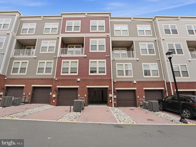 10719 VIOGNIER TER, Fairfax, VA 22032