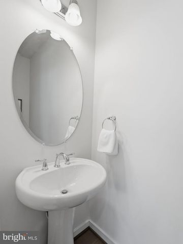 10719 VIOGNIER TER, Fairfax, VA 22032