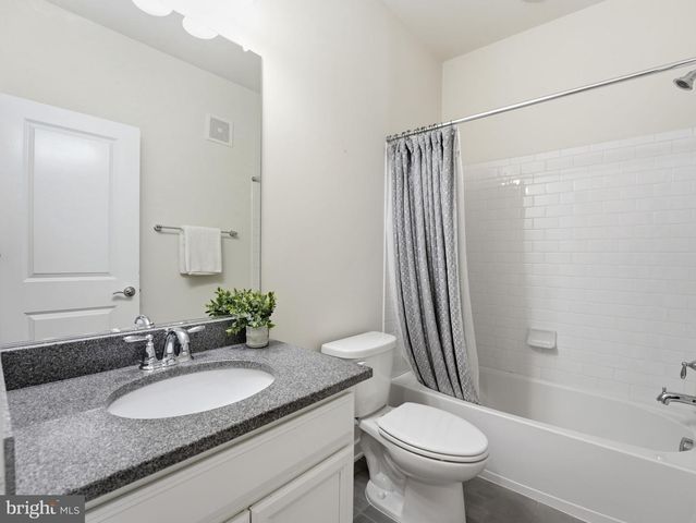 10719 VIOGNIER TER, Fairfax, VA 22032