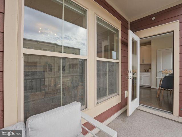 10719 VIOGNIER TER, Fairfax, VA 22032