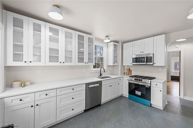 3145 Huntington Road, Shaker Heights, OH 44120