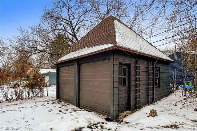 3145 Huntington Road, Shaker Heights, OH 44120