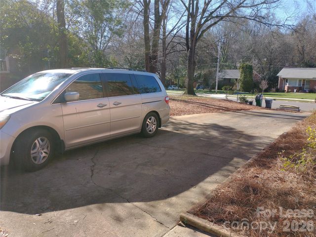 1001 Heather Lane, Charlotte, NC 28209