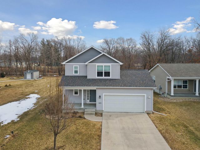 1203 Fran Street, Evansdale, IA 50707