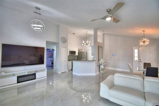 459 TIVOLI CIRCLE, Davenport, FL 33837