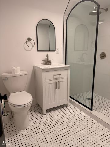 207 Linville Avenue, Whitestown, IN 46075