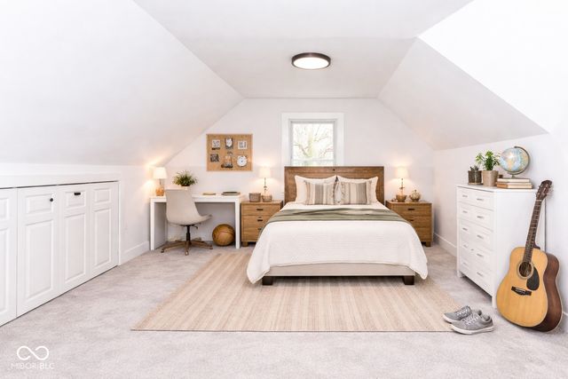 207 Linville Avenue, Whitestown, IN 46075