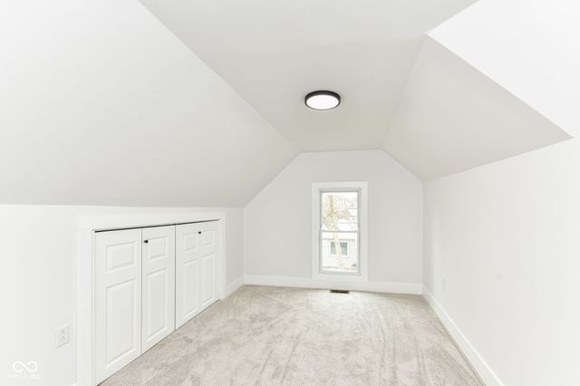 207 Linville Avenue, Whitestown, IN 46075