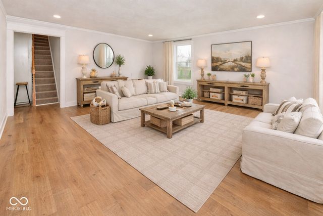 207 Linville Avenue, Whitestown, IN 46075