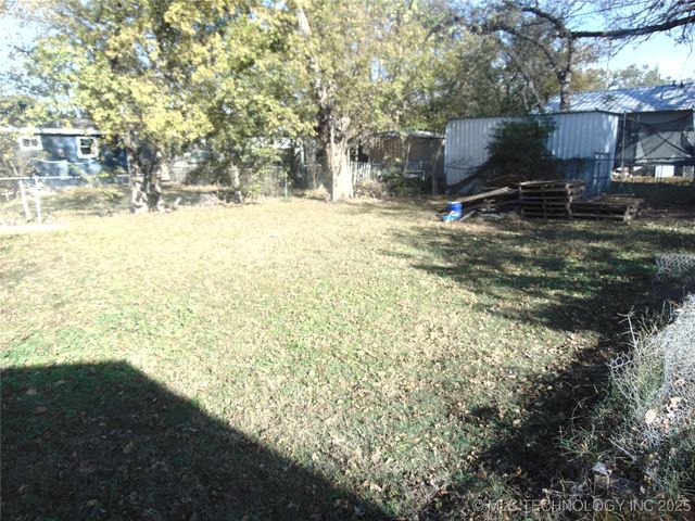 1108 Douglas Street SE, Ardmore, OK 73401