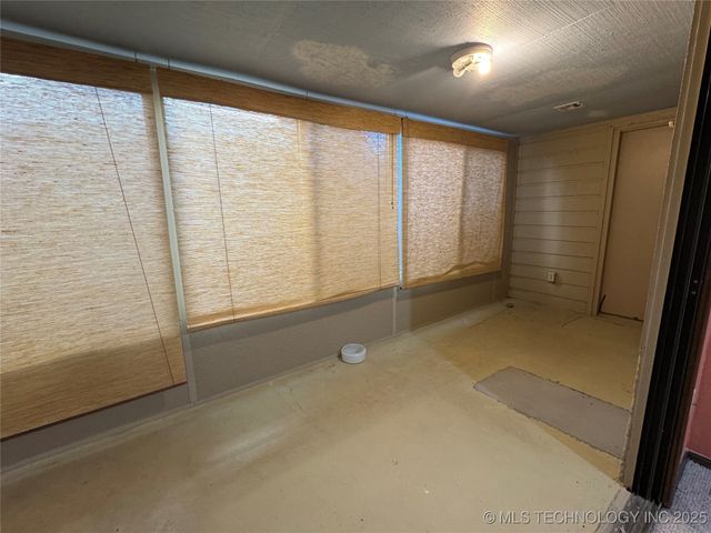 7809 E 77th Place, Tulsa, OK 74133