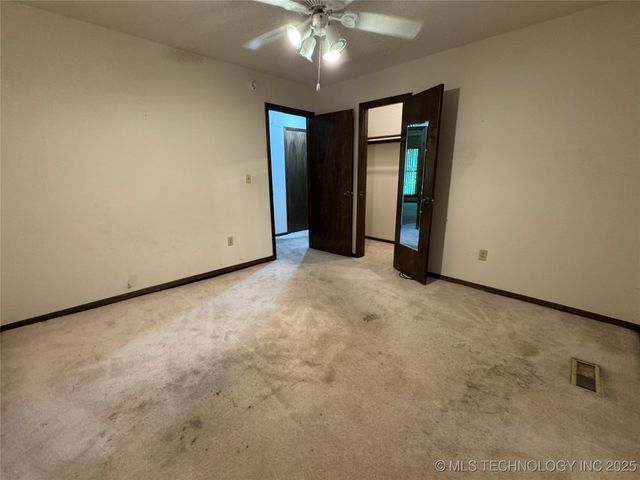 7809 E 77th Place, Tulsa, OK 74133