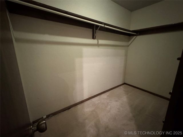 7809 E 77th Place, Tulsa, OK 74133