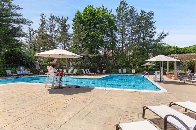 245 Treetop Crescent, Rye Brook, NY 10573