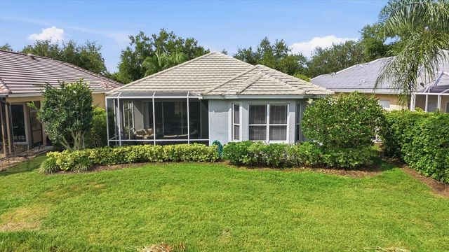 7131 KENSINGTON COURT, University Park, FL 34201
