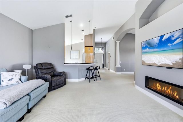 7131 KENSINGTON COURT, University Park, FL 34201