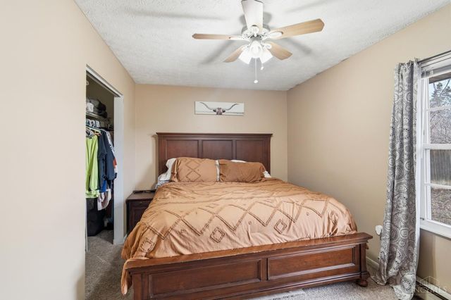 1528 W Meadowbrook Drive, Loveland, OH 45140