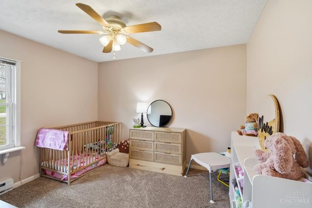 1528 W Meadowbrook Drive, Loveland, OH 45140