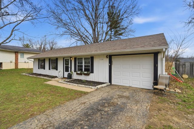 1528 W Meadowbrook Drive, Loveland, OH 45140