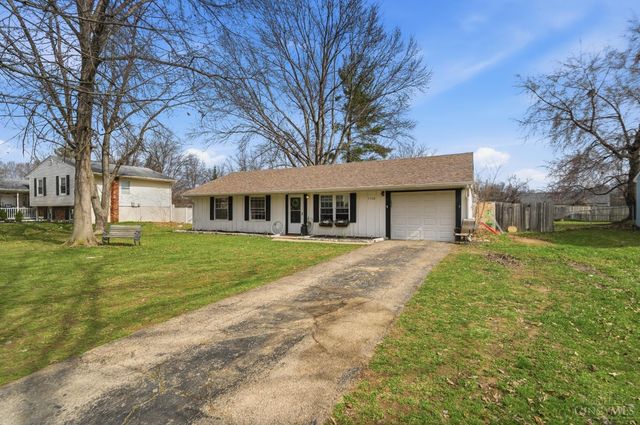 1528 W Meadowbrook Drive, Loveland, OH 45140