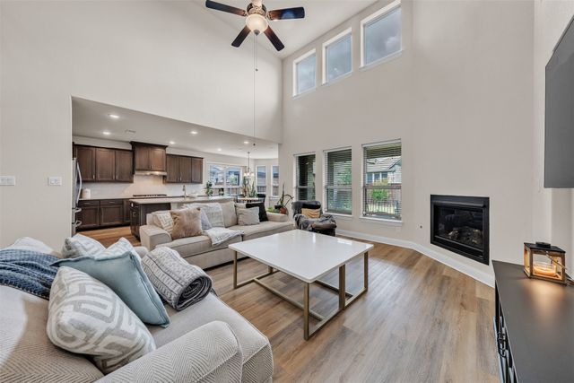 2103 Horizon Drive, Mansfield, TX 76063