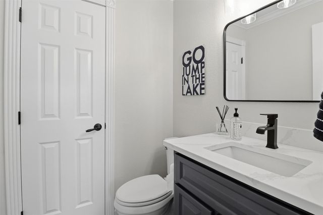 434 E Castleshoals DR, Marble Falls, TX 78654