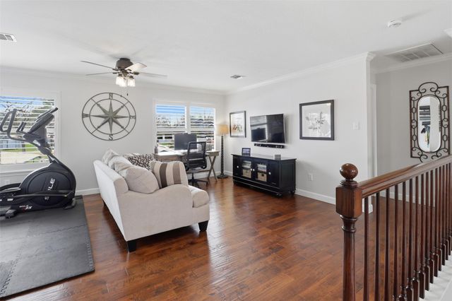 434 E Castleshoals DR, Marble Falls, TX 78654