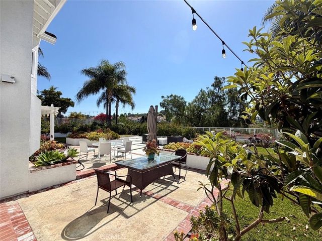 16 Sand Pointe, Laguna Niguel, CA 92677