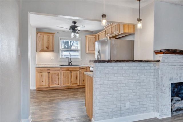 1902 Springfield AVE, Salem, VA 24153