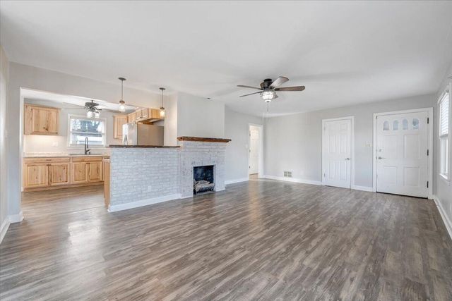 1902 Springfield AVE, Salem, VA 24153