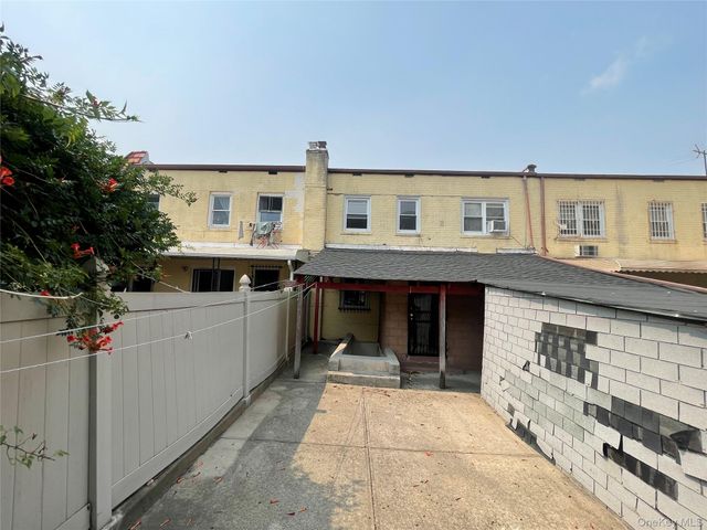 10852 63rd Road, Forest Hills, NY 11375
