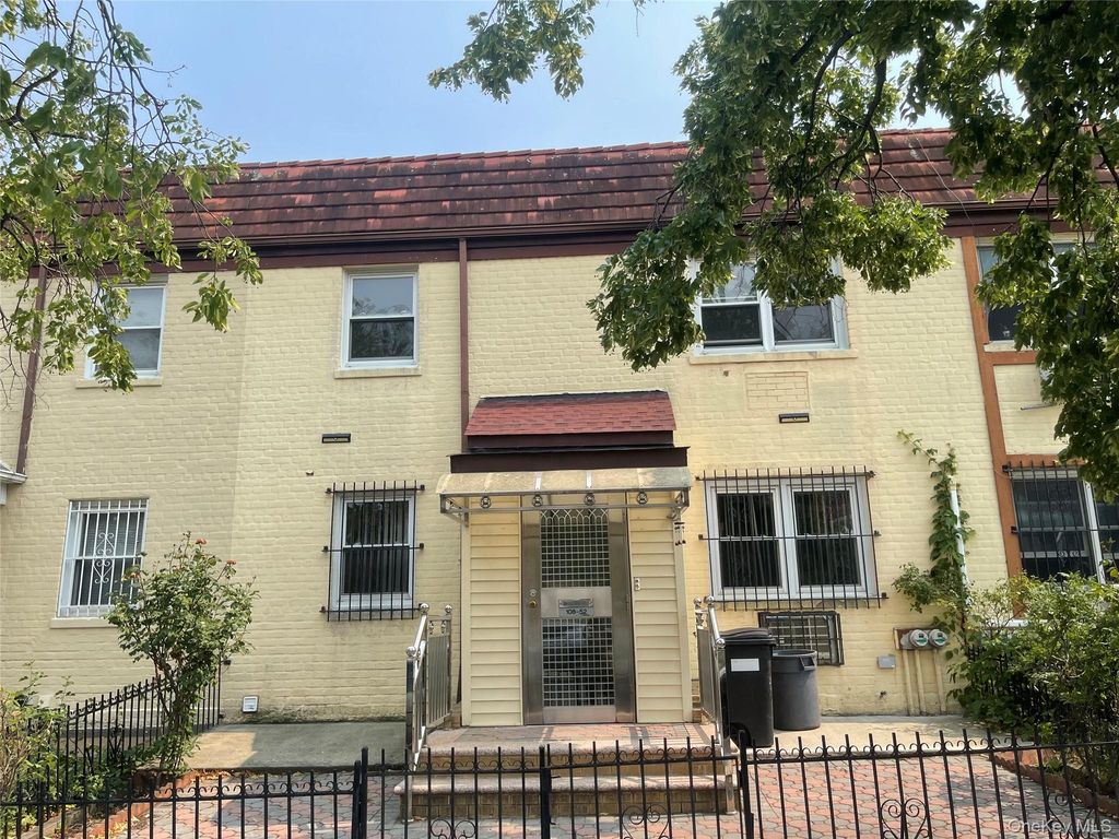 108-52 63rd Road, Forest Hills, NY 11375 — photo 2