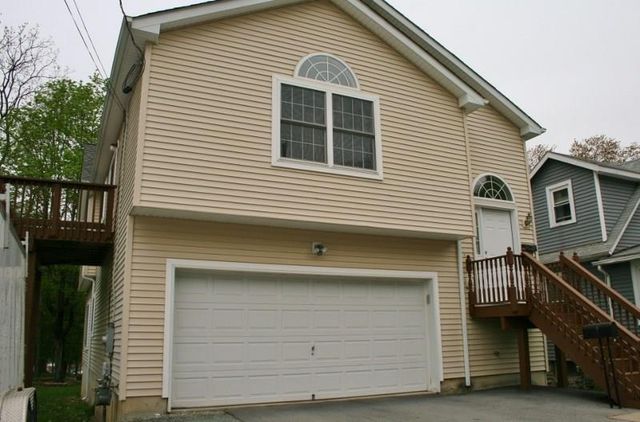 46 Commonwealth Avenue, Middletown, NY 10940