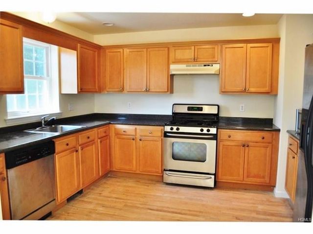46 Commonwealth Avenue, Middletown, NY 10940