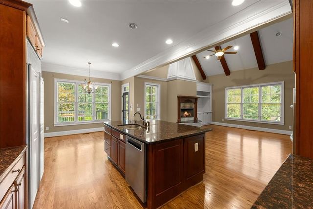 492 Jonney Thomas Road, Cleveland, GA 30528