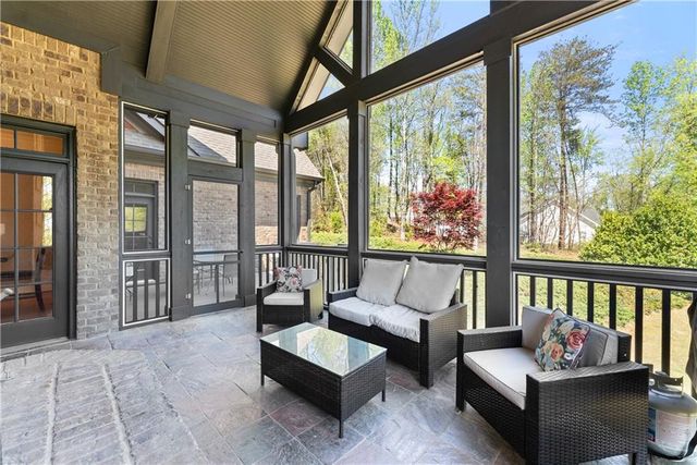 492 Jonney Thomas Road, Cleveland, GA 30528